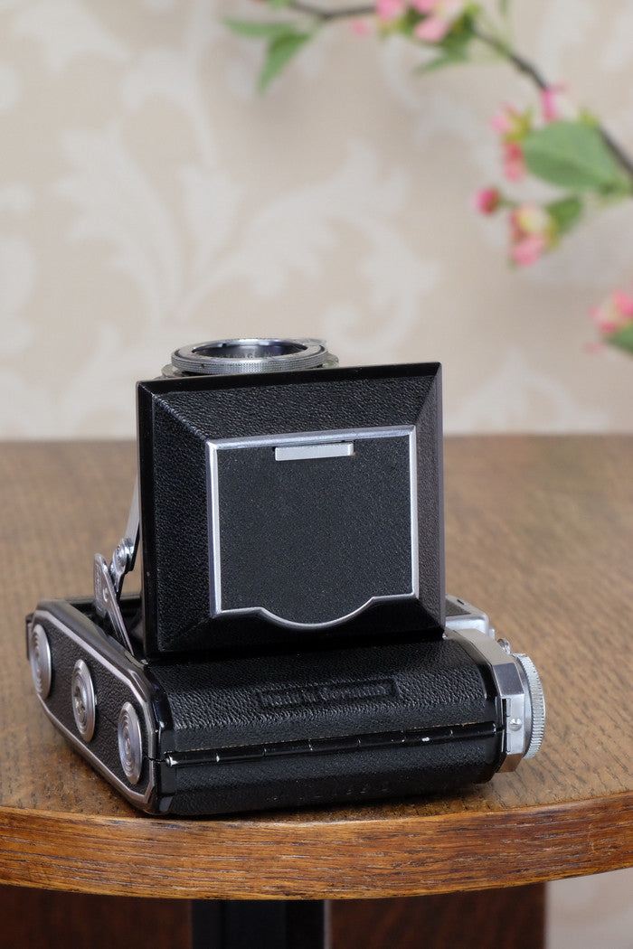 Superb! 1948 Zeiss Ikon Super Ikonta, CLA’d, FRESHLY SERVICED! - Zeiss-Ikon- Petrakla Classic Cameras