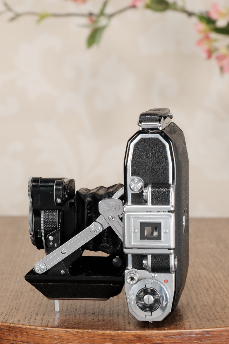 Excellent 1948 Zeiss Ikon Super Ikonta A, 6x4.5, CLA’d, Freshly Serviced! - Zeiss-Ikon- Petrakla Classic Cameras