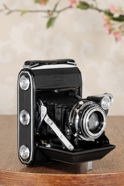 Excellent 1948 Zeiss Ikon Super Ikonta A, 6x4.5, CLA’d, Freshly Serviced! - Zeiss-Ikon- Petrakla Classic Cameras