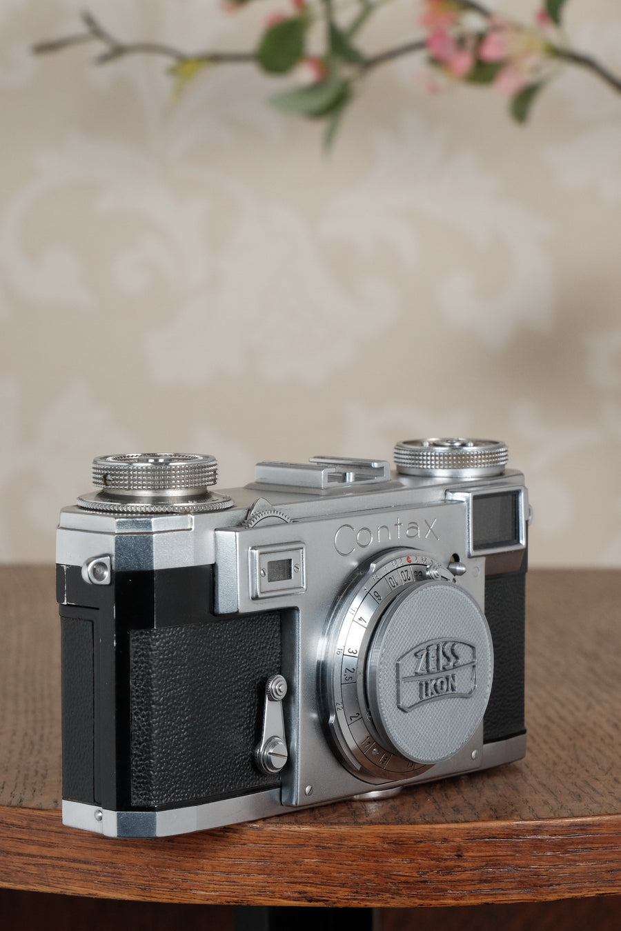 Superb! 1958 Zeiss Ikon Contax IIa with Original Leather Case. CLA'd, Freshly Serviced!