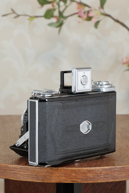 Superb! 1938 Zeiss Ikon 6x6 Ikonta with case, CLA'd, Freshly Serviced!