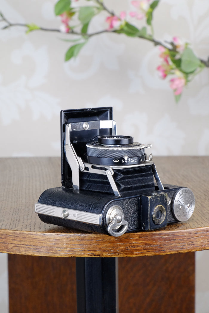 1932 Nagel Vollenda with Tessar lens, Freshly Serviced, CLA’d - Nagel- Petrakla Classic Cameras