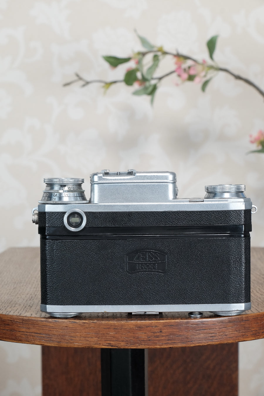 Superb 1941 Zeiss Ikon Contax with a 1.5/50mm T coated Sonnar, CLA'd, Freshly Serviced!