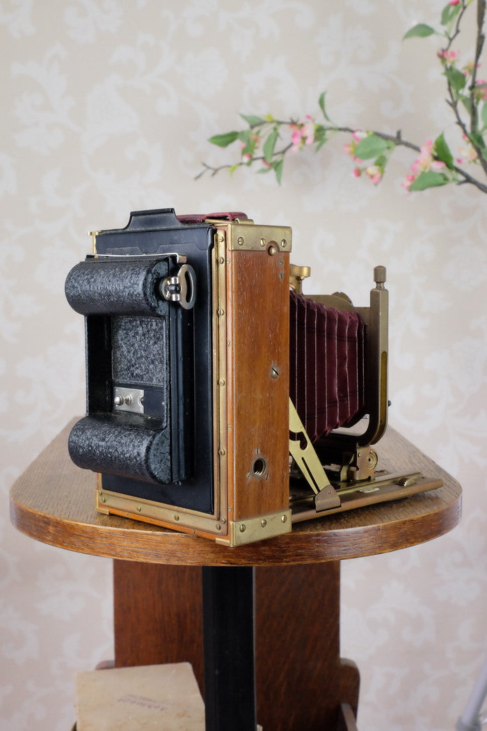 1923 Tropical Goertz Tenax 9 x 12cm - Goertz- Petrakla Classic Cameras