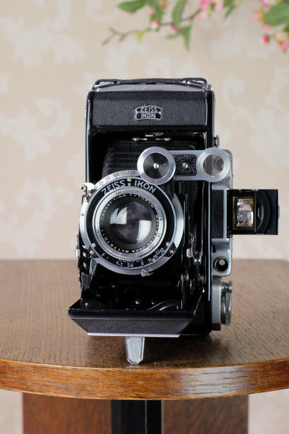 SUPERB! 1938 6x9 Super Ikonta with Tessar Lens, FRESHLY SERVICED! - Zeiss-Ikon- Petrakla Classic Cameras