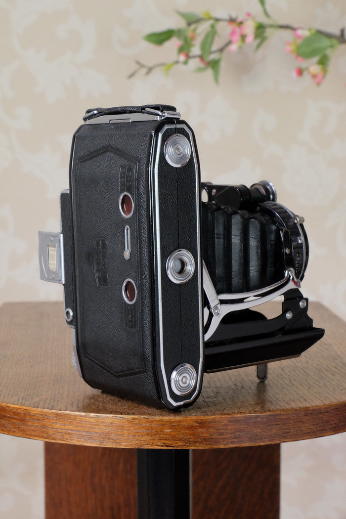 SUPERB! 1938 6x9 Super Ikonta with Tessar Lens, FRESHLY SERVICED! - Zeiss-Ikon- Petrakla Classic Cameras