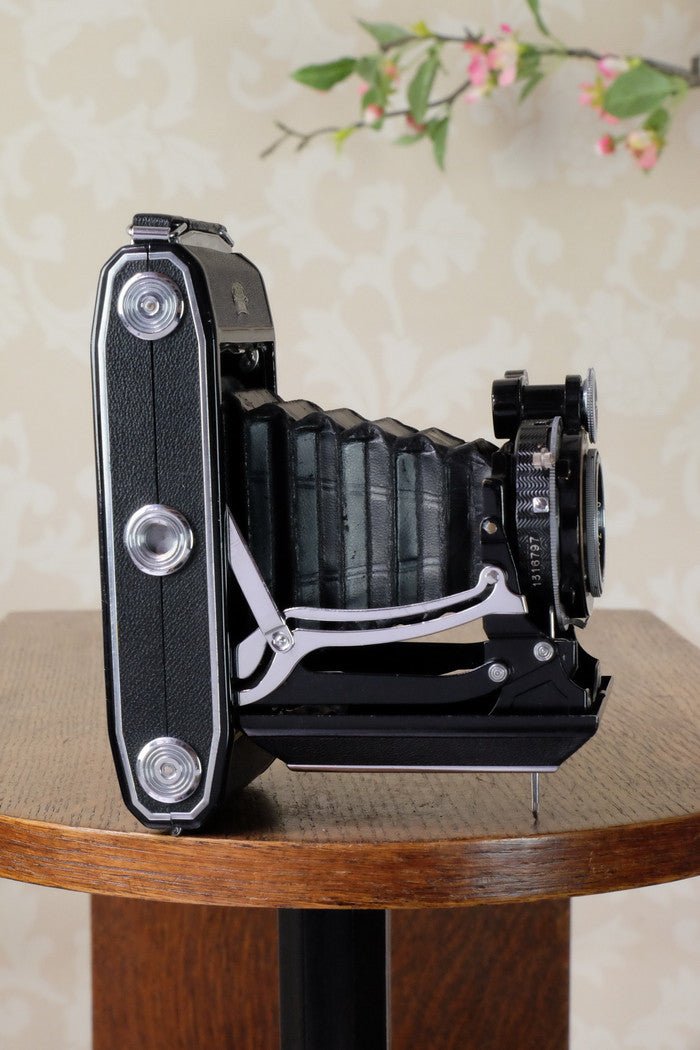 SUPERB! 1938 6x9 Super Ikonta with Tessar Lens, FRESHLY SERVICED! - Zeiss-Ikon- Petrakla Classic Cameras