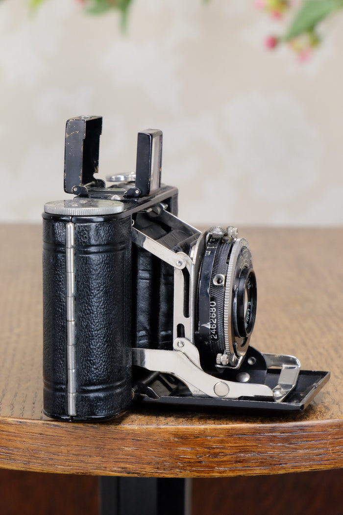 Rare 1931 Nagel Vollenda with desirable LEITZ ELMAR, Freshly Serviced! - Nagel- Petrakla Classic Cameras