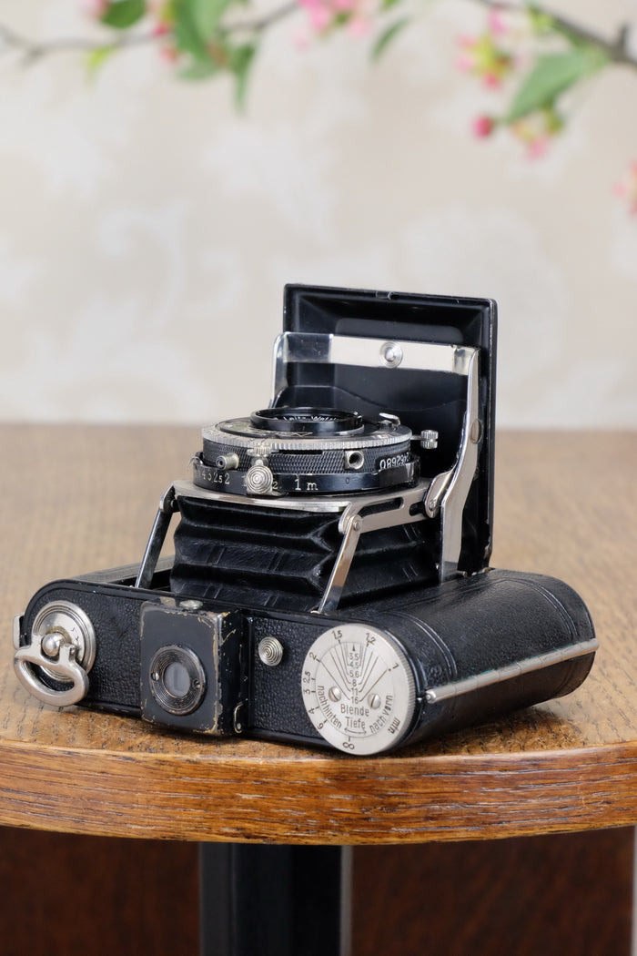 Rare 1931 Nagel Vollenda with desirable LEITZ ELMAR, Freshly Serviced! - Nagel- Petrakla Classic Cameras