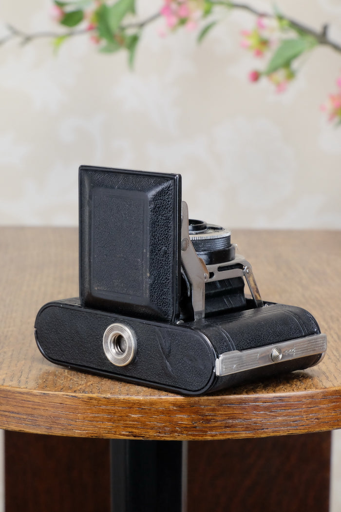 Rare 1931 Nagel Vollenda with desirable LEITZ ELMAR, Freshly Serviced! - Nagel- Petrakla Classic Cameras