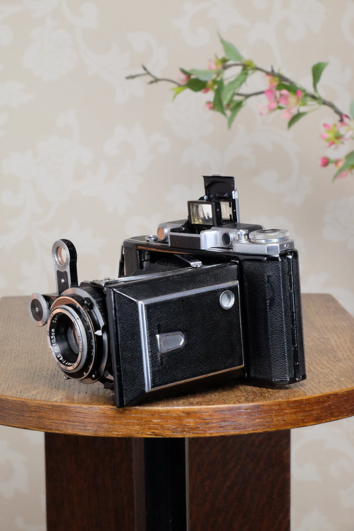 1937 6x9 Super Ikonta with Tessar Lens, CLA'd, Freshly Serviced! - Zeiss-Ikon- Petrakla Classic Cameras