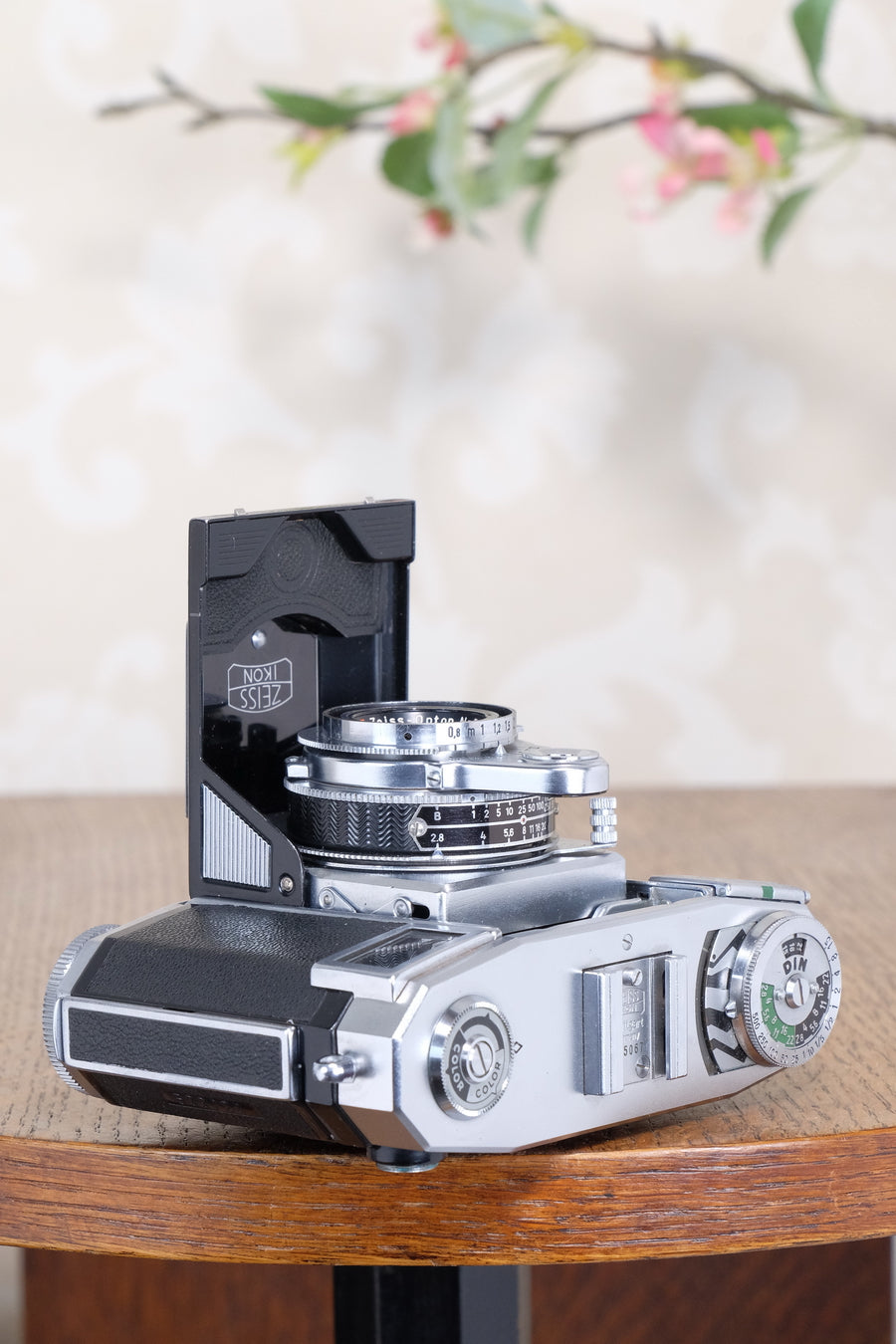 Near Mint! 1952 Zeiss Ikon Contessa 533/24 with case CLA'd, Freshly serviced!