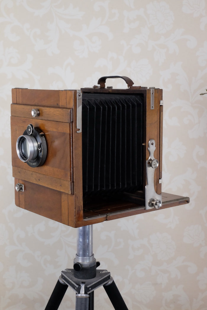 Excellent! 1900 Large Format 5x7 camera with 180mm HELIAR lens! CLA'd, Freshly Serviced - Voigtlander- Petrakla Classic Cameras