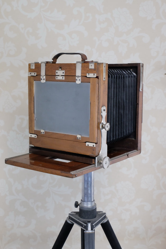 Excellent! 1900 Large Format 5x7 camera with 180mm HELIAR lens! CLA'd, Freshly Serviced - Voigtlander- Petrakla Classic Cameras