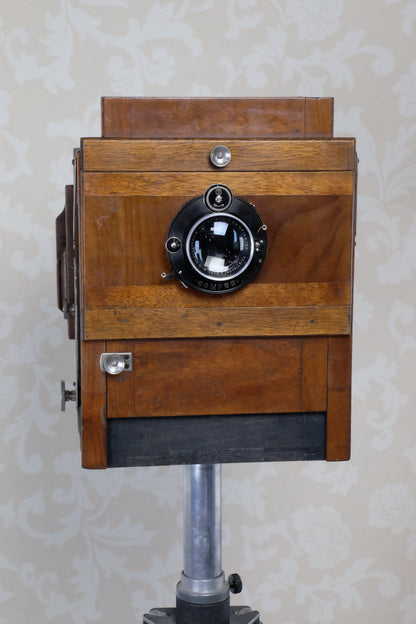 Excellent! 1900 Large Format 5x7 camera with 180mm HELIAR lens! CLA'd, Freshly Serviced - Voigtlander- Petrakla Classic Cameras