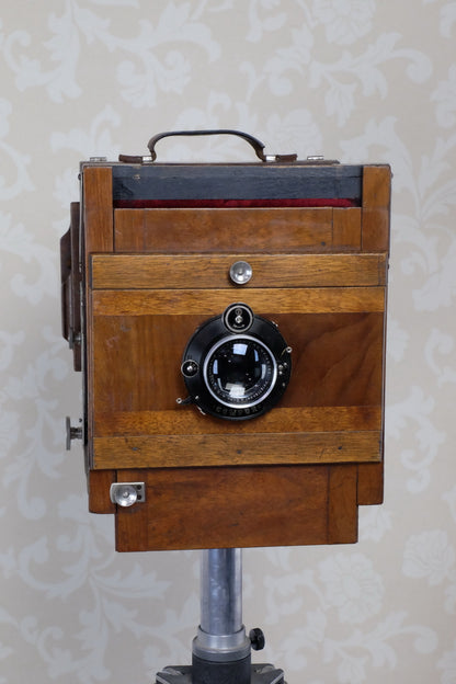 Excellent! 1900 Large Format 5x7 camera with 180mm HELIAR lens! CLA'd, Freshly Serviced - Voigtlander- Petrakla Classic Cameras