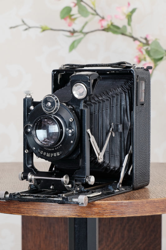 1925 Voigtlander 9x12 Bergheil Camera with HELIAR LENS! Freshly serviced CLA’d - Voigtlander- Petrakla Classic Cameras