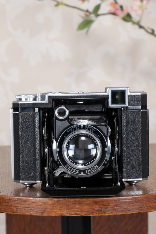 Superb! 1938 Zeiss Ikon Super Ikonta 6x6, Tessar lens, CLA'd, Freshly Serviced! - Zeiss-Ikon- Petrakla Classic Cameras