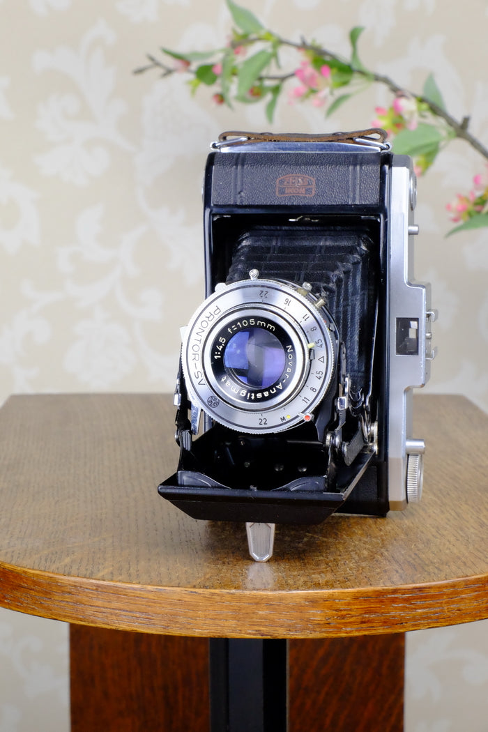 Excellent! 1955 6x9 Zeiss-Ikon Nettar, CLA'd, Freshly Serviced! - Zeiss-Ikon- Petrakla Classic Cameras