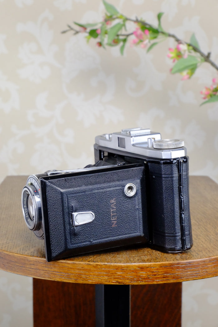 Excellent! 1955 6x9 Zeiss-Ikon Nettar, CLA'd, Freshly Serviced! - Zeiss-Ikon- Petrakla Classic Cameras