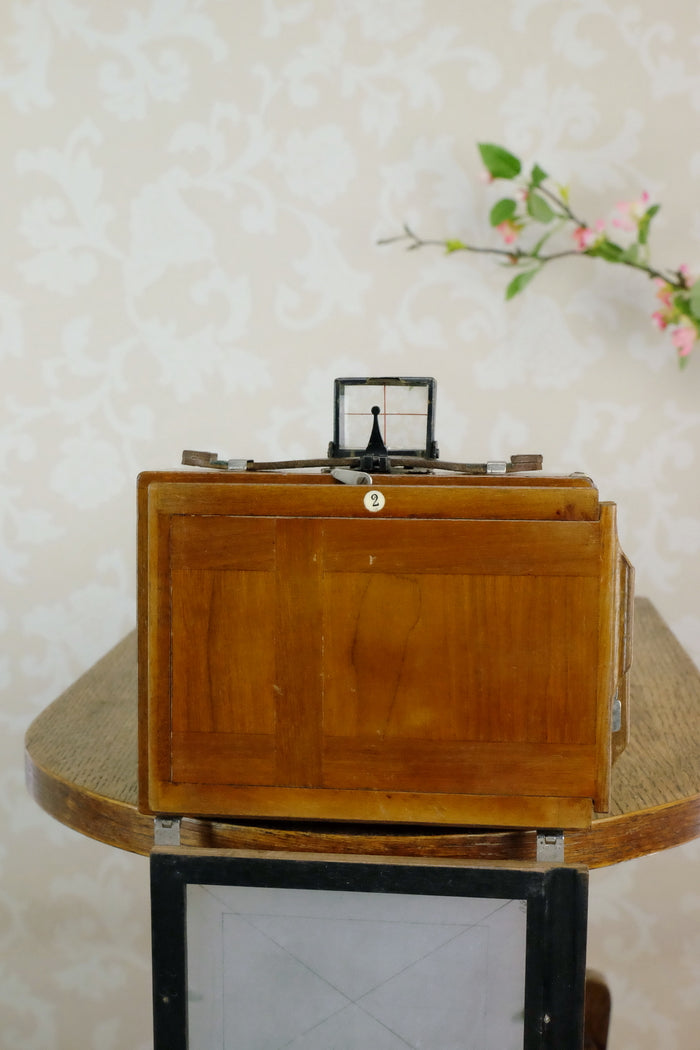 1902 Gaertig & Thiemann Wooden Camera complete with lens & film holders - Gaertig & Thiemann- Petrakla Classic Cameras