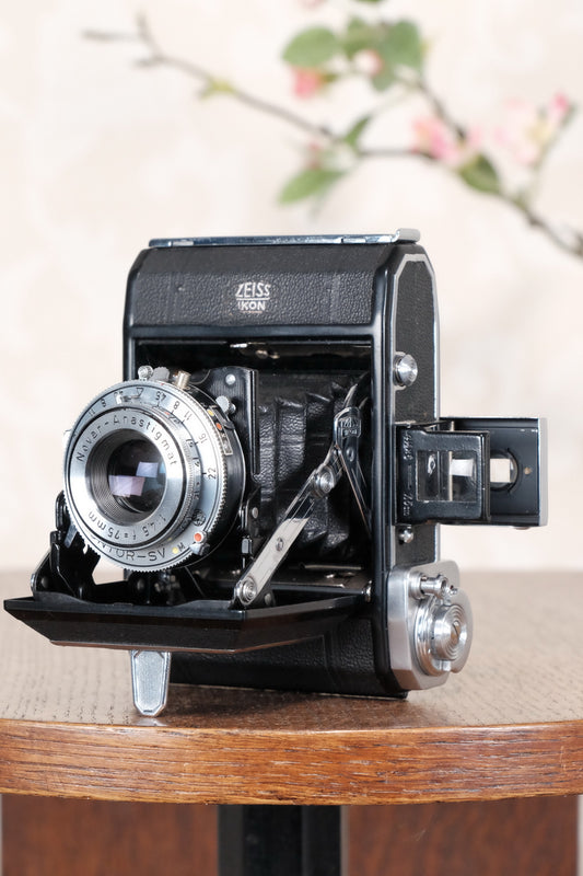 Near Mint! 1952 Zeiss Ikon Ikonta, Freshly Serviced, CLA'd! - Zeiss-Ikon- Petrakla Classic Cameras