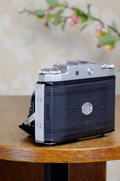 Near Mint! 1955 Zeiss-Ikon 6x6 Folder, CLA’d FRESHLY SERVICED! - Zeiss-Ikon- Petrakla Classic Cameras