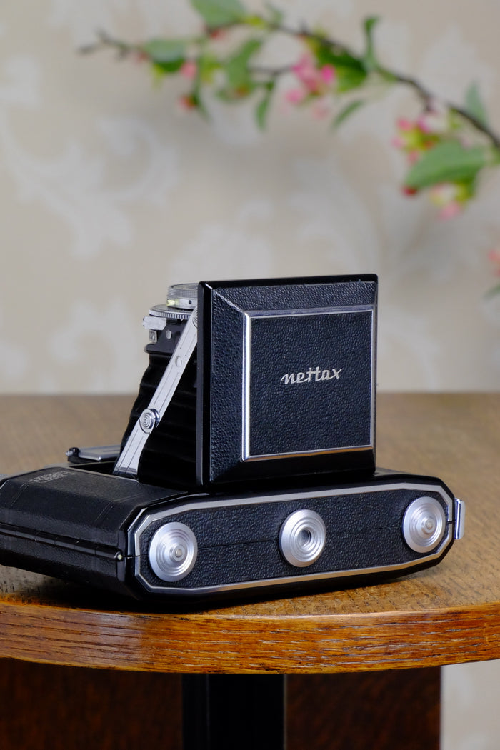 Near Mint! 1955 Zeiss-Ikon 6x6 Folder, CLA’d FRESHLY SERVICED! - Zeiss-Ikon- Petrakla Classic Cameras