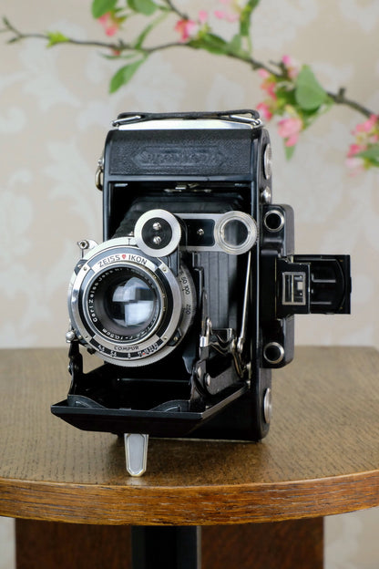 Superb! 1933 Zeiss Ikon Super Ikonta 6x9, with Tessar lens, Freshly serviced ,CLA'd - Zeiss-Ikon- Petrakla Classic Cameras