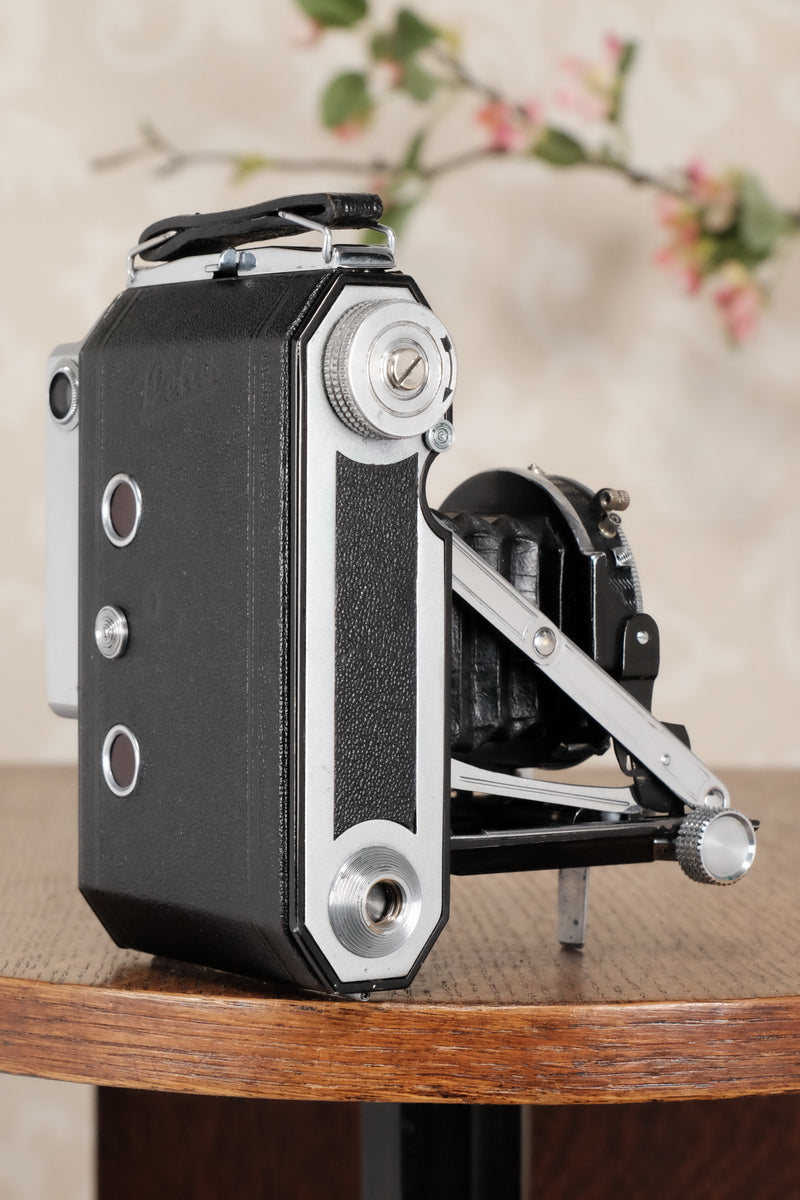 C1937 WELTA WELTUR, 6x4.5 Medium format, Coupled Rangefinder Camera, Freshly serviced! - Welta- Petrakla Classic Cameras