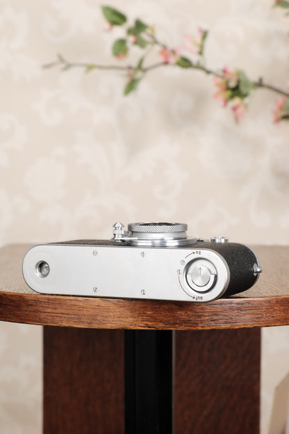 Superb! 1940 Leitz Leica IIIb with Leitz Elmar lens, CLA'd, Freshly Serviced! - Leitz- Petrakla Classic Cameras