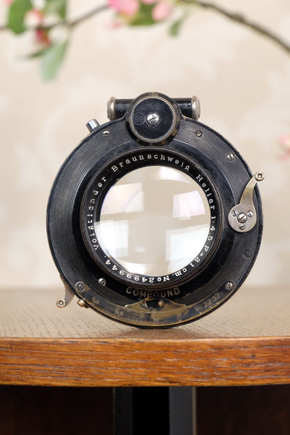 Rare 1927 Voigtlander 210mm Heliar lens.