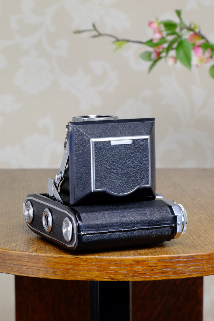 Superb! 1948 Zeiss Ikon Super Ikonta, CLA'd, Freshly Serviced! - Zeiss-Ikon- Petrakla Classic Cameras