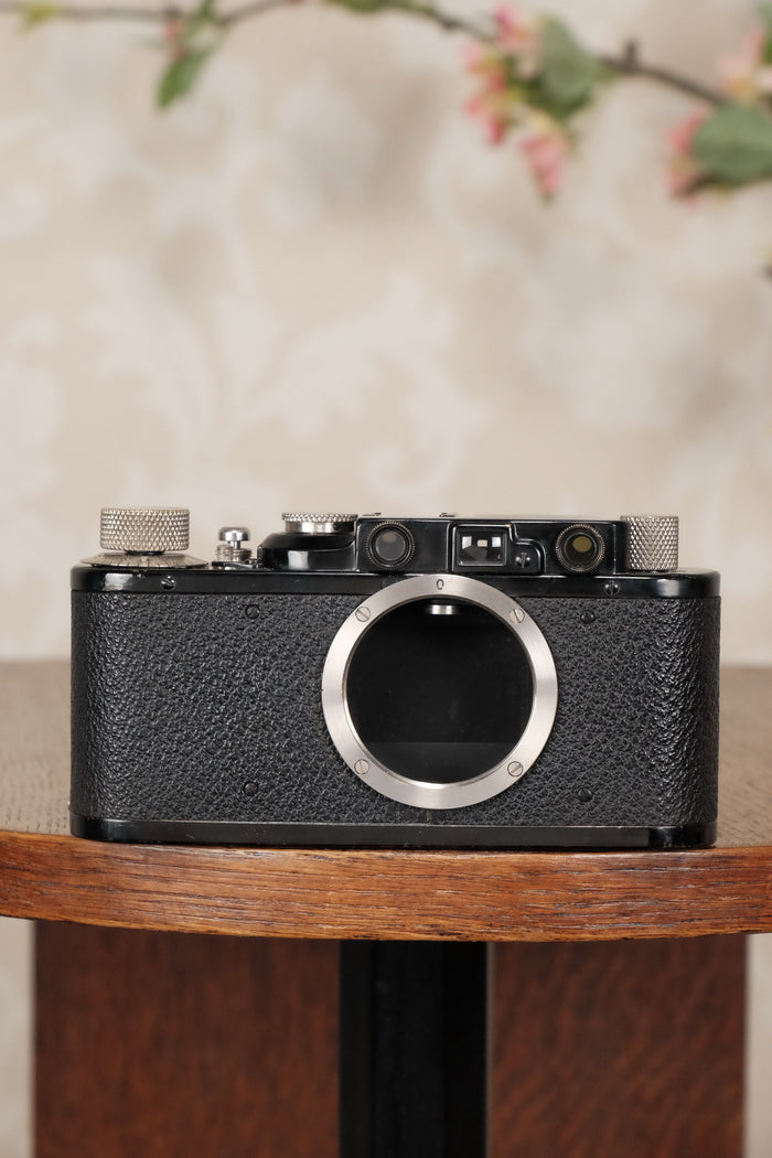 Excellent! 1932 BLACK LEITZ LEICA II, CLA'd, Freshly Serviced! - Leitz- Petrakla Classic Cameras