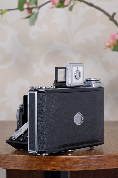 Near Mint! 1952 Zeiss Ikon Ikonta, Freshly Serviced, CLA'd