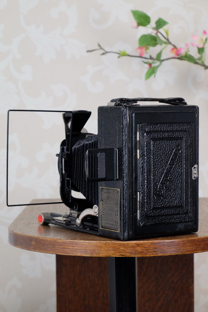 1931 Voigtlander 9x12 Bergheil Camera with HELIAR LENS!  Freshly serviced CLA’d - Voigtlander- Petrakla Classic Cameras