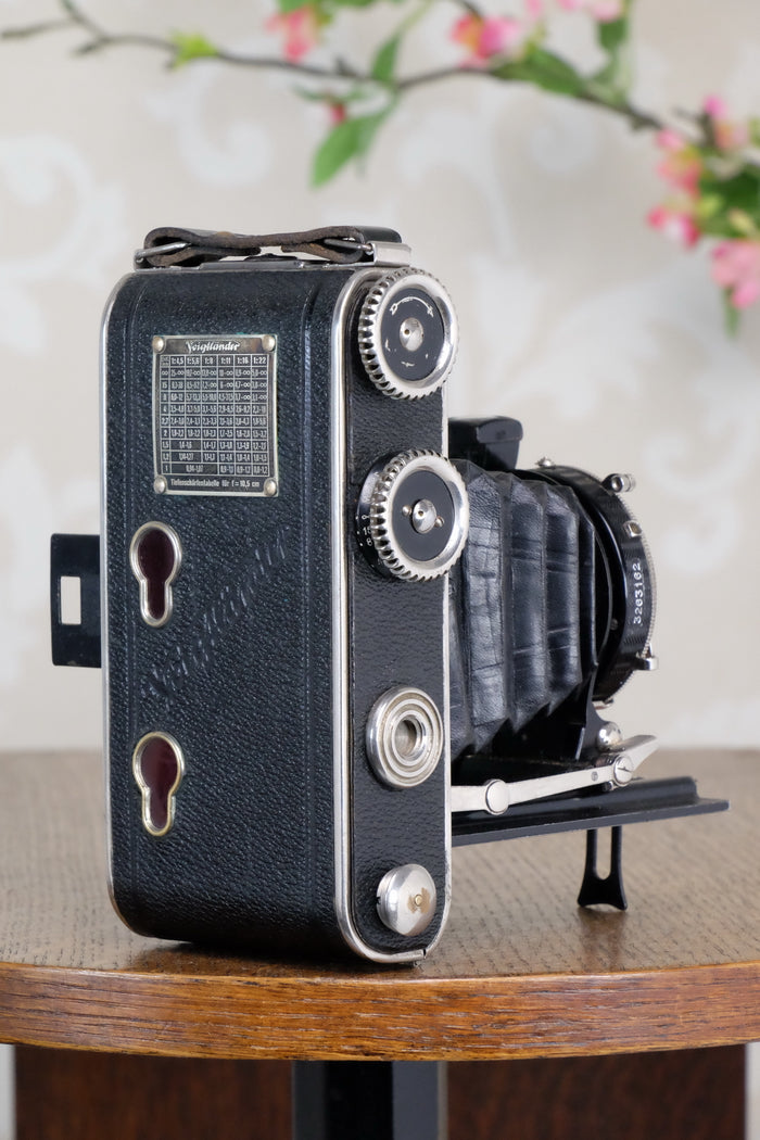 1935 Voigtlander Inos II 6x9 Folder, CLA’d, Freshly Serviced! - Voigtlander- Petrakla Classic Cameras