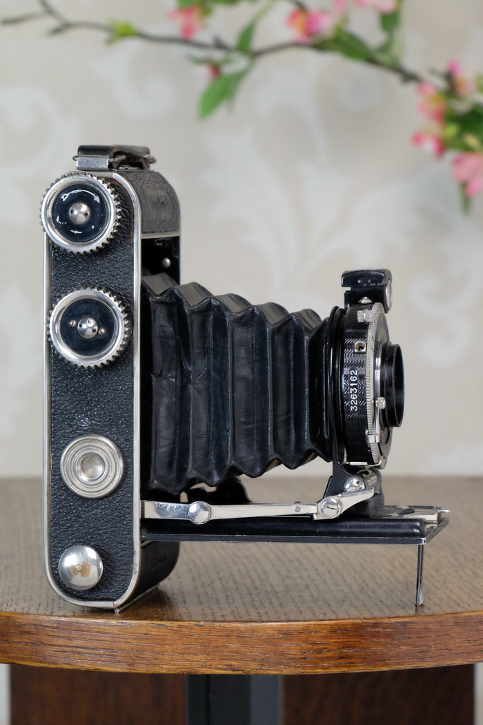 1935 Voigtlander Inos II 6x9 Folder, CLA’d, Freshly Serviced! - Voigtlander- Petrakla Classic Cameras