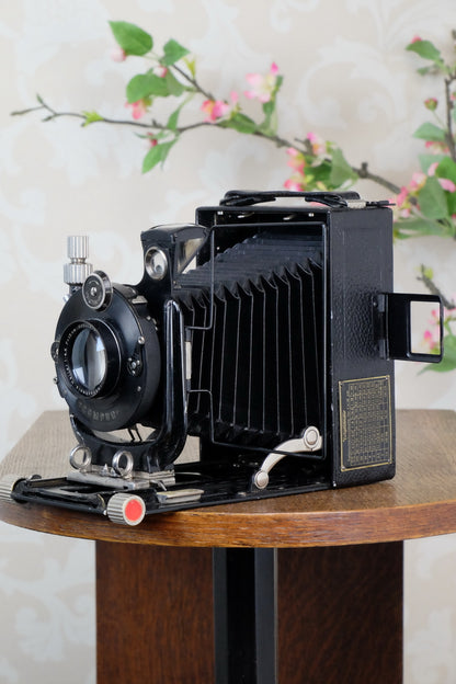 1931 Voigtlander 9x12 Bergheil Camera with HELIAR LENS!  Freshly serviced CLA’d - Voigtlander- Petrakla Classic Cameras