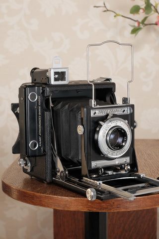 Superb 1945 GRAFLEX SPEED GRAPHIC, Coated Ektar lens, Roll-film back & Freshly Serviced! CLA'd! - Graflex- Petrakla Classic Cameras