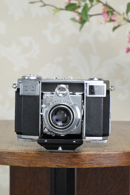 Superb! 1953 Zeiss Ikon Contessa 533/24, CLA'd, Freshly Serviced! - Zeiss-Ikon- Petrakla Classic Cameras