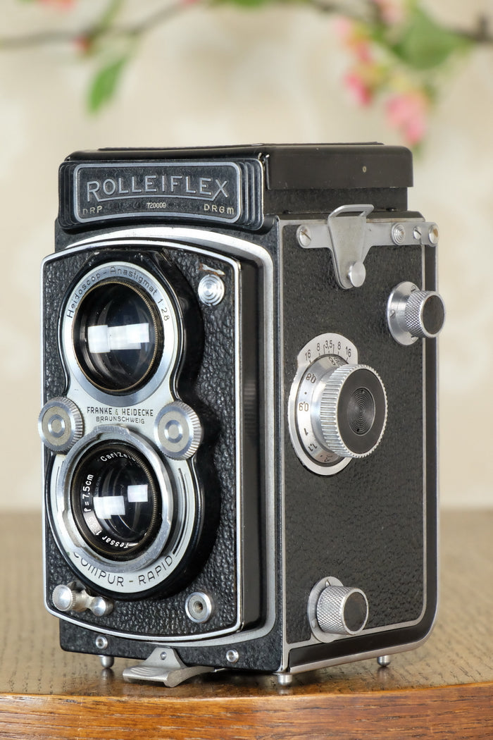 SUPERB! 1938 Rolleiflex Automat, Freshly Serviced, CLA’d - Frank & Heidecke- Petrakla Classic Cameras