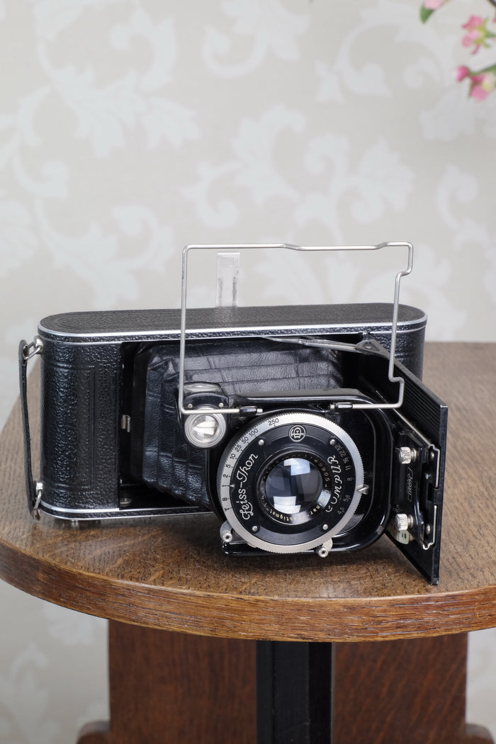 NEAR MINT! Circa 1928 Zeiss-Ikon Cocarette Camera with Tessar lens, CLA’d, Freshly Serviced! - Zeiss-Ikon- Petrakla Classic Cameras