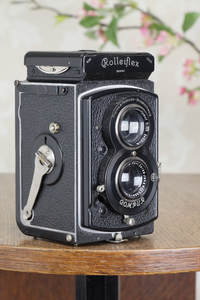 Excellent! 1935 Old Standard Rolleiflex, Freshly Serviced, CLA’d! - Frank & Heidecke- Petrakla Classic Cameras