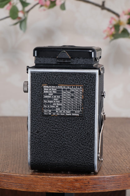 Superb! 1936 Old Standard Rolleiflex with original leather case, Freshly Serviced, CLA’d