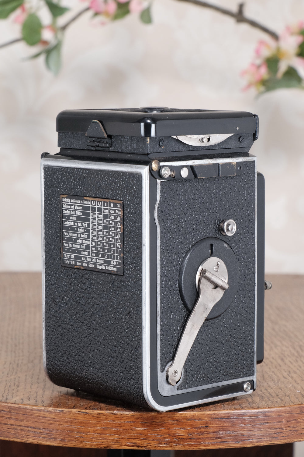 Superb! 1936 Old Standard Rolleiflex with original leather case, Freshly Serviced, CLA’d