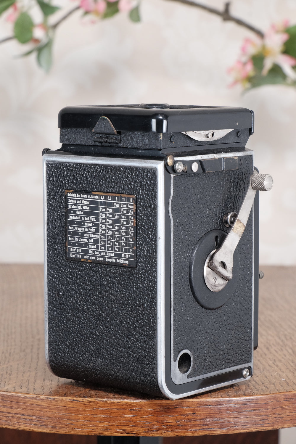 Superb! 1936 Old Standard Rolleiflex with original leather case, Freshly Serviced, CLA’d