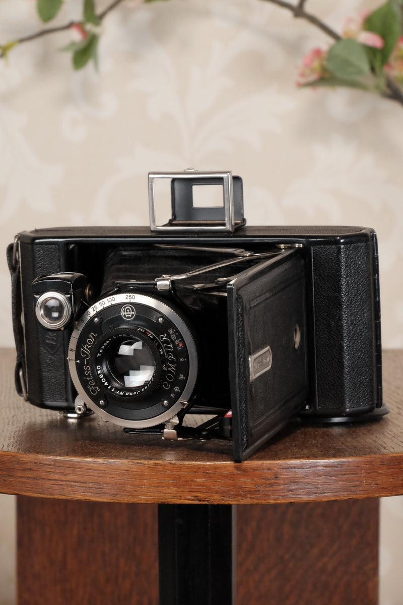 Superb! 1930 Zeiss-Ikon Ikonta 6x9, Freshly Serviced, CLA'd! - Zeiss-Ikon- Petrakla Classic Cameras