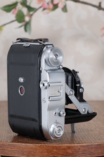 1955 Medium Format rangefinder 6x6 Hapo 66E / Balda Mess-Baldix. CLA'd,  Freshley Serviced!