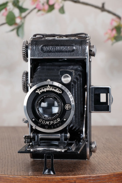 1935 Voigtlander Inos II 6x9 Folder. CLA’d, Freshly Serviced!